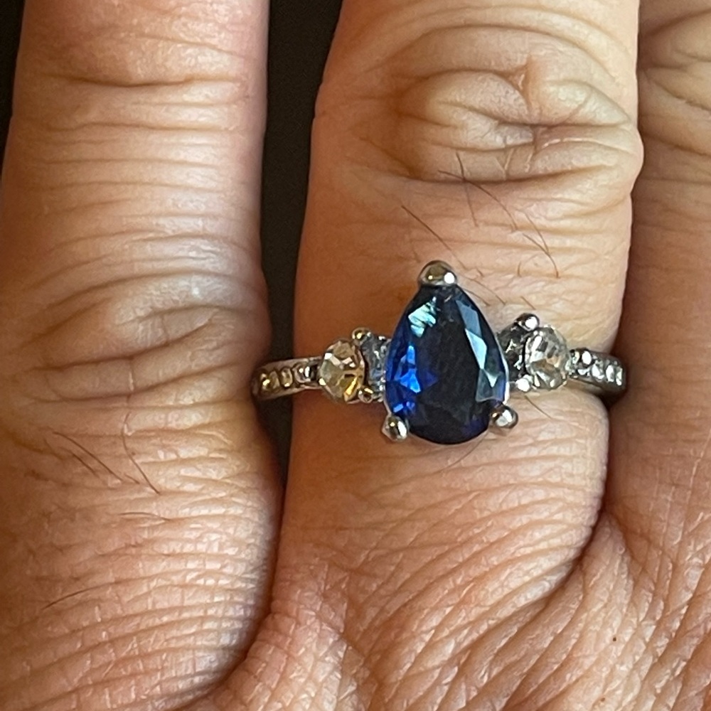 Blue sapphire S925 silver ring size 6